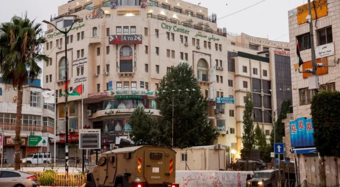 Israel extends order allowing closure of foreign broadcasters