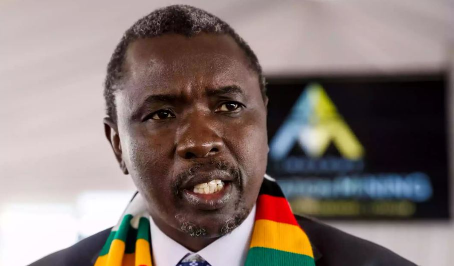 TRABABLAS CHAMPIONS SITHOLE, CHIYANGWA RECEIVE VEHICLES AS ZIMBABWEAN BOXING ENJOYS GLOBAL SPOTLIGHT